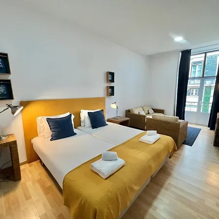 Appartement Heart Poet Fernando Pessoa